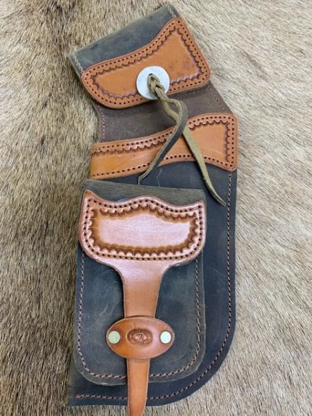 Hip Quiver with antler button stamped